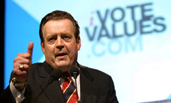 Description : C:\Users\SERGE\Documents\Mes sites web Grard\Au Nom De Dieu Qui Dit Vrai\richard_land_theocrasy.jpg